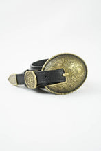 Load image into Gallery viewer, Oval Embossed Vintage Buckle Belt 🤠
